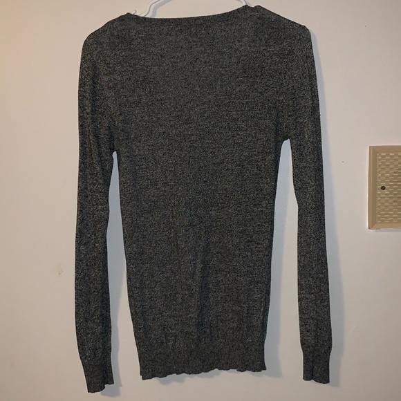 Active Basic grey v neck top - Picture 2 of 2
